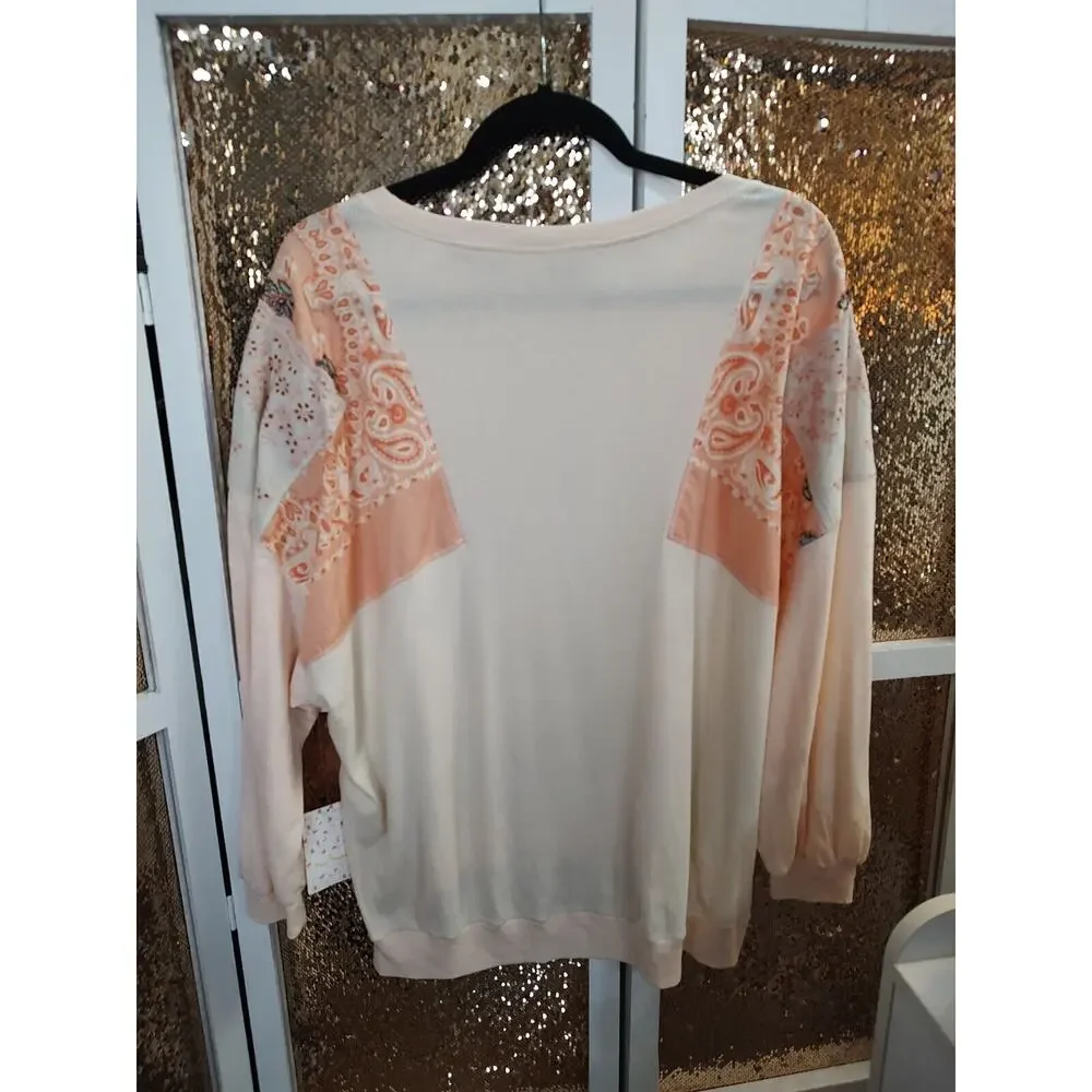 We the Free Feelin It Tee in Peach Floral Embroidered Size Small Oversized